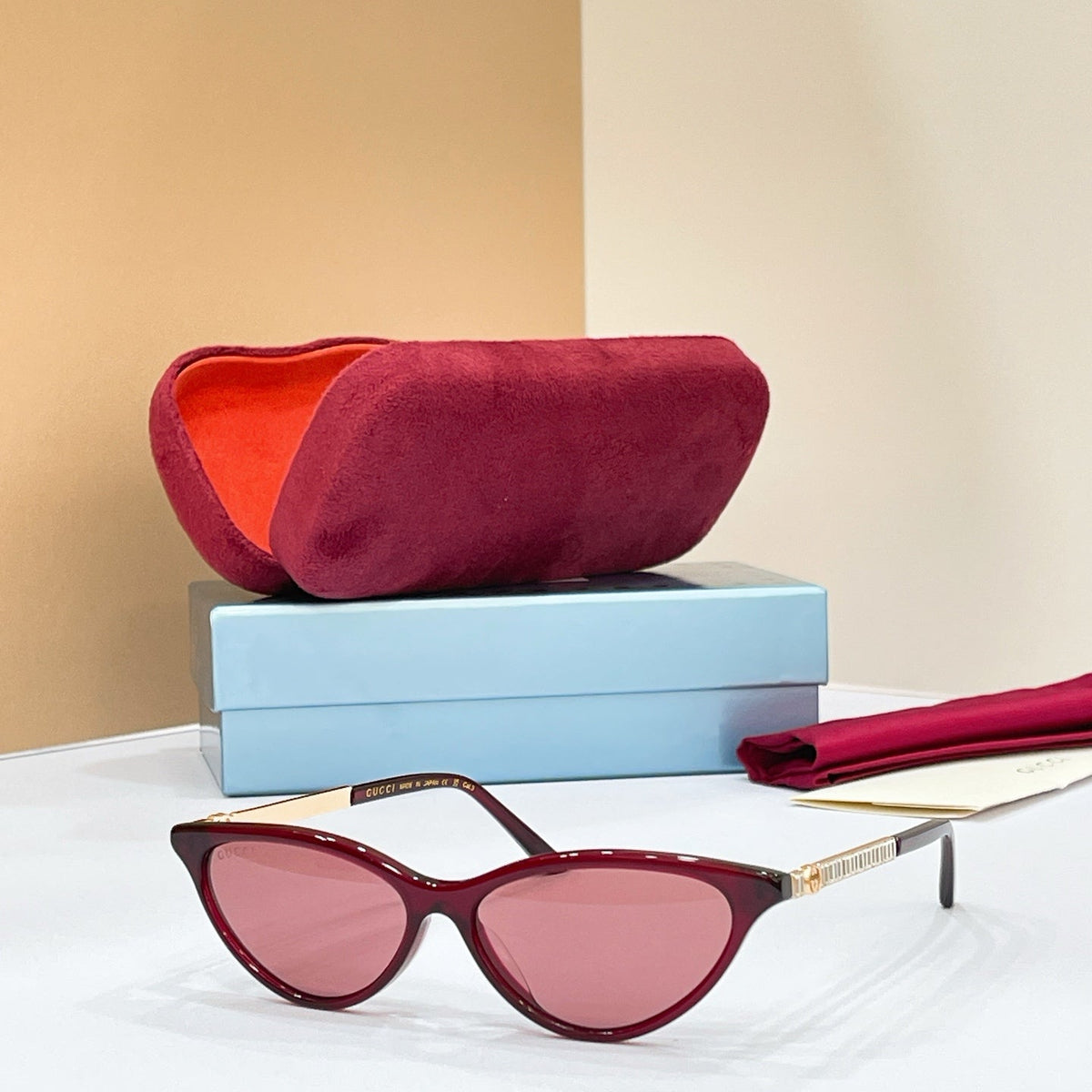 Gucci GG2211S Sunglasses